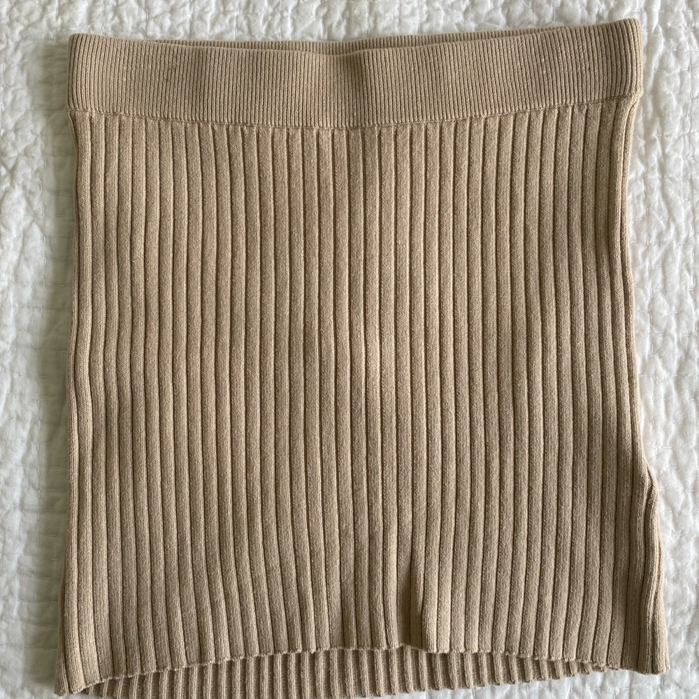 Abercrombie & Fitch Beige Ribbed Skirt